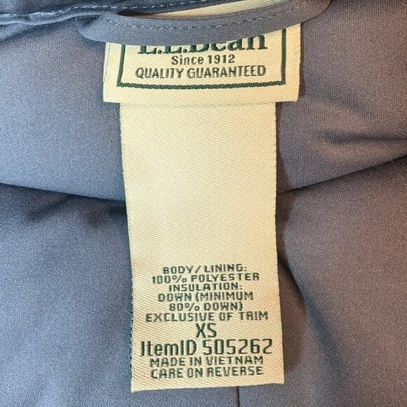 L.L Bean Women's Stretch Down Hooded Puffer Coat Gray Bluish Color Size XS - Picture 7 of 11